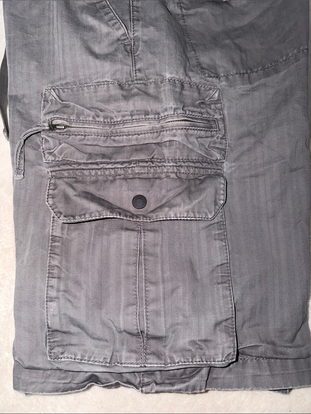 Old Navy Surplus Company Gray Cargo Shorts Mens W32 Vintage Fall ‘08 Utility Y2K - Picture 16 of 16